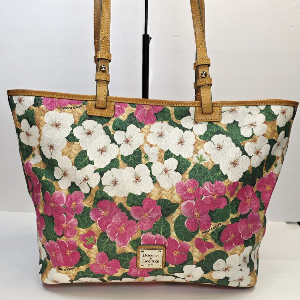 Dooney & Bourke Large Leisure Shopper Leather Tote Floral & Basketweave Design